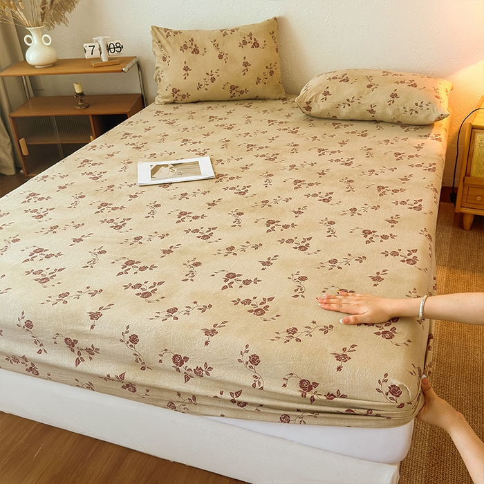 91家纺网 家纺一手货源 找家纺 麦乐迪 2025新款130克高克重仿棉印花单床笠 玫瑰悠香-黄