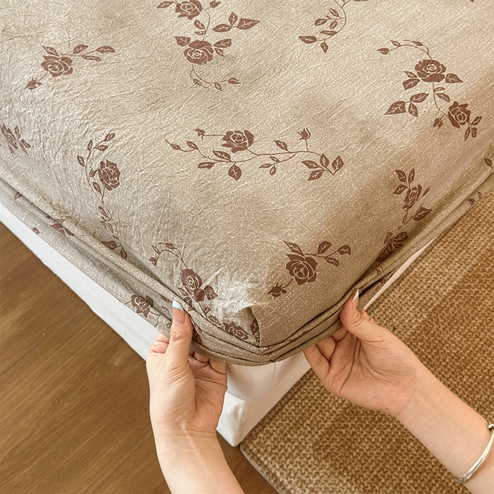 91家纺网 家纺一手货源 找家纺 麦乐迪 2025新款130克高克重仿棉印花单床笠 玫瑰悠香-灰