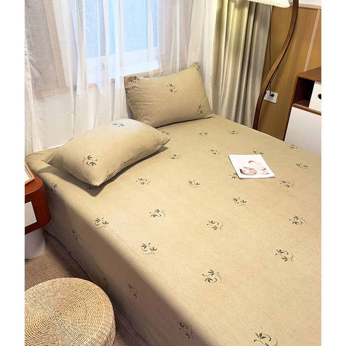 91家纺网 家纺一手货源 找家纺 麦乐迪 2025新款130克高克重仿棉印花单床单 棕枝点韵