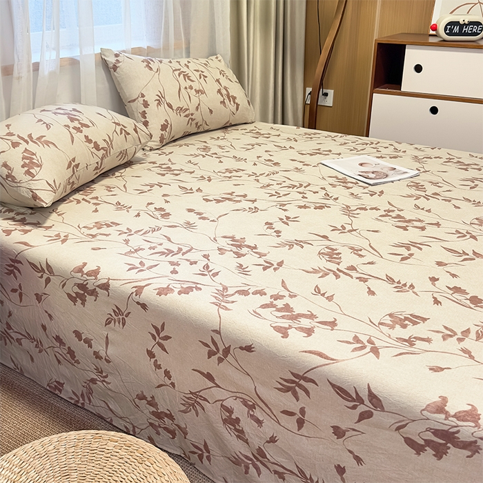 91家纺网 家纺一手货源 找家纺 麦乐迪 2025新款130克高克重仿棉印花单床单 棕藤逸韵