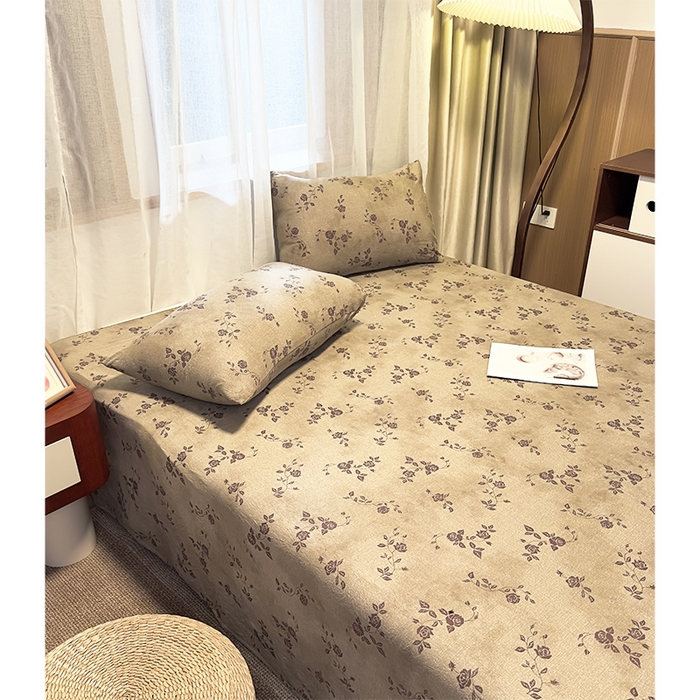 91家纺网 家纺一手货源 找家纺 麦乐迪 2025新款130克高克重仿棉印花单床单 玫瑰悠香-灰