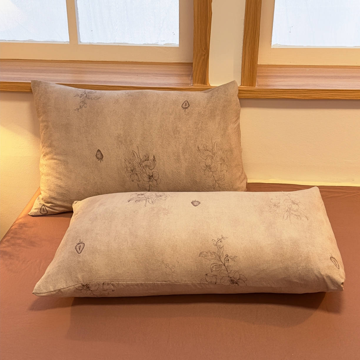 91家纺网 家纺一手货源 找家纺 麦乐迪 2025新款10A抗菌加厚磨毛印花四件套（提供买家秀） 草莓花语