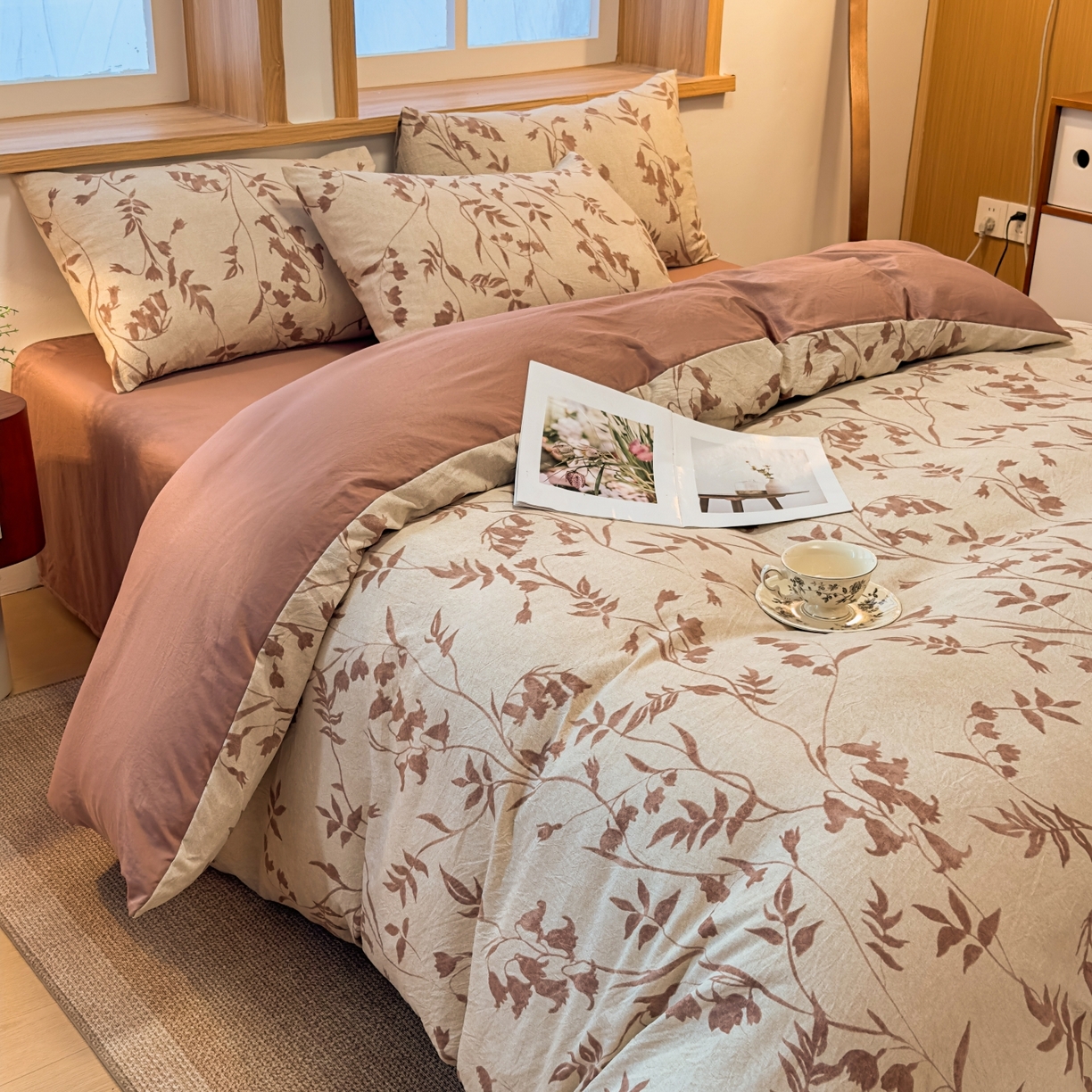 91家纺网 家纺一手货源 找家纺 麦乐迪 2025新款10A抗菌加厚磨毛印花四件套（提供买家秀） 棕藤逸韵