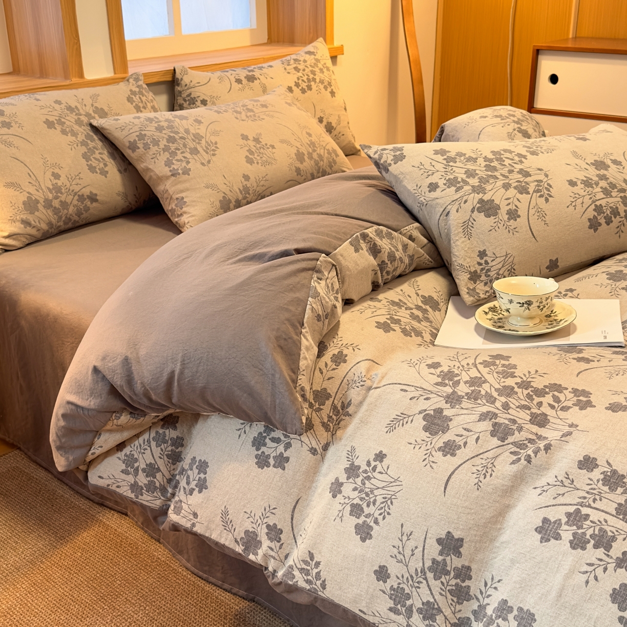 91家纺网 家纺一手货源 找家纺 麦乐迪 2025新款10A抗菌加厚磨毛印花四件套（提供买家秀） 锦云花簇-灰