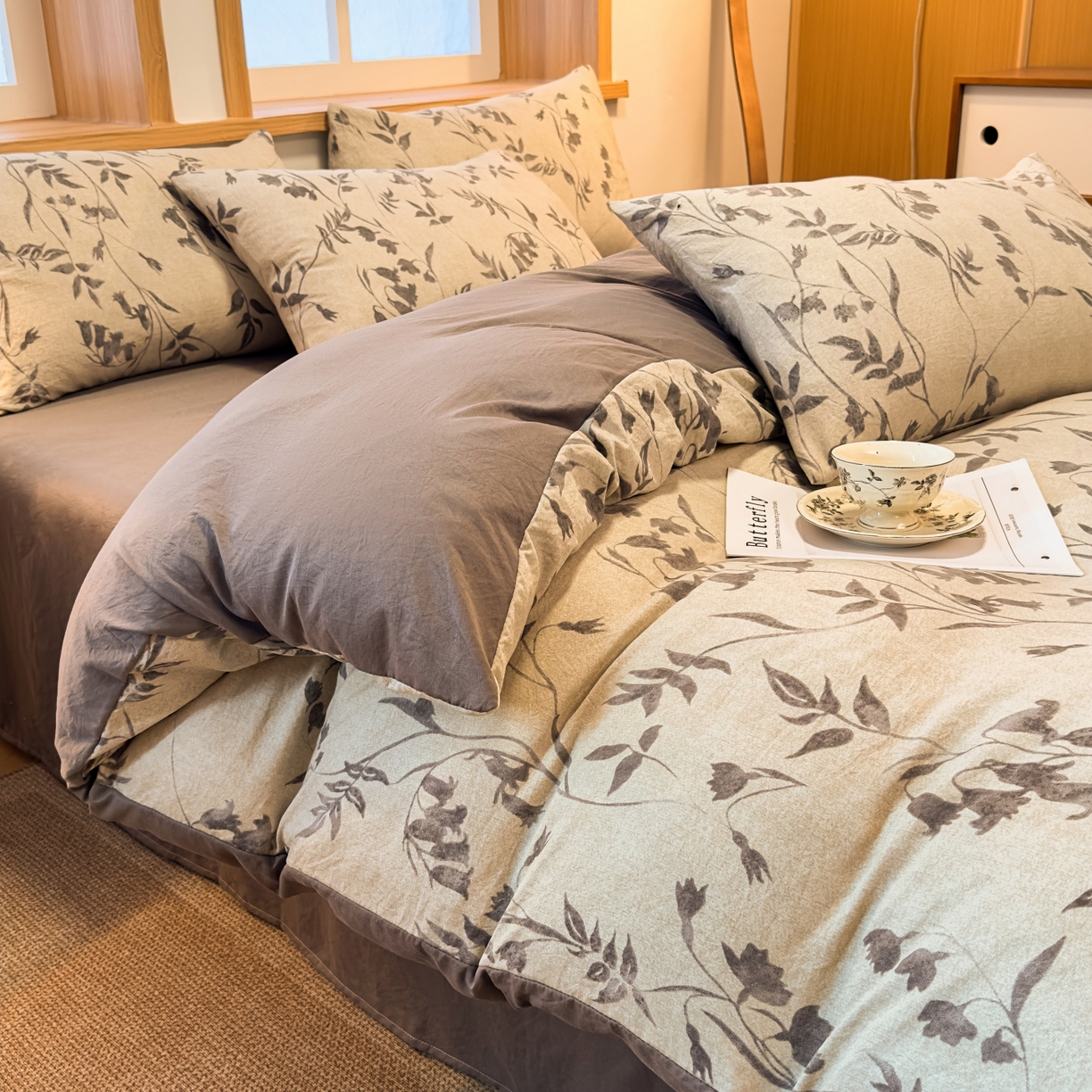 91家纺网 家纺一手货源 找家纺 麦乐迪 2025新款10A抗菌加厚磨毛印花四件套（提供买家秀） 灰铃垂枝