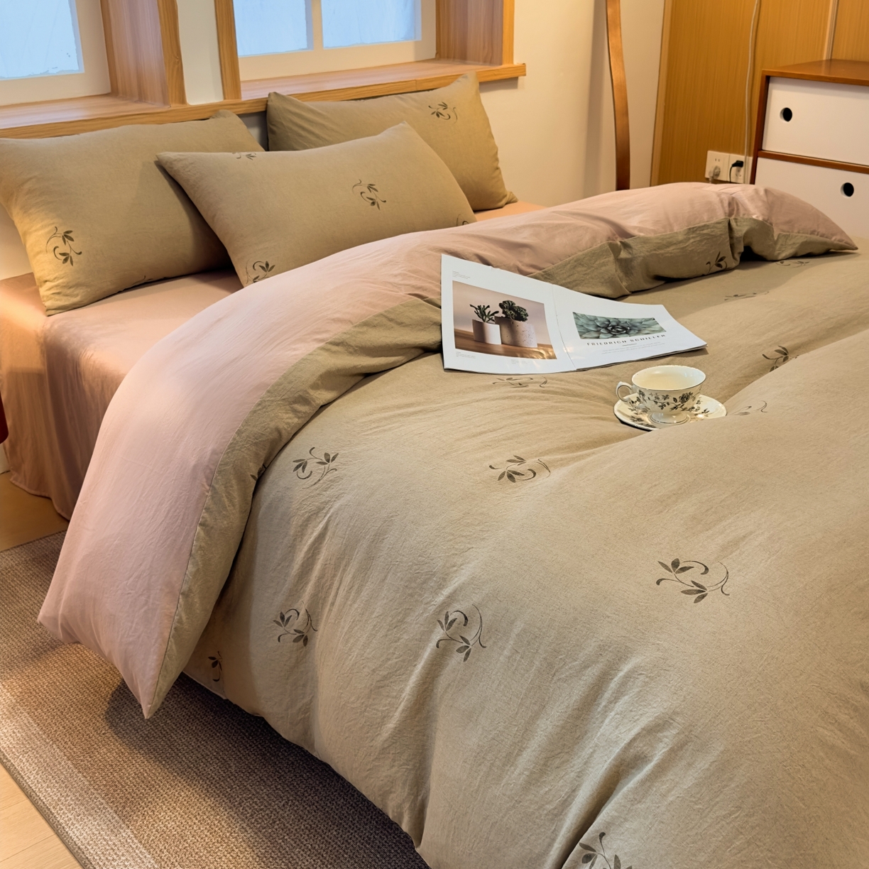 91家纺网 家纺一手货源 找家纺 麦乐迪 2025新款10A抗菌加厚磨毛印花四件套（提供买家秀） 棕枝点韵