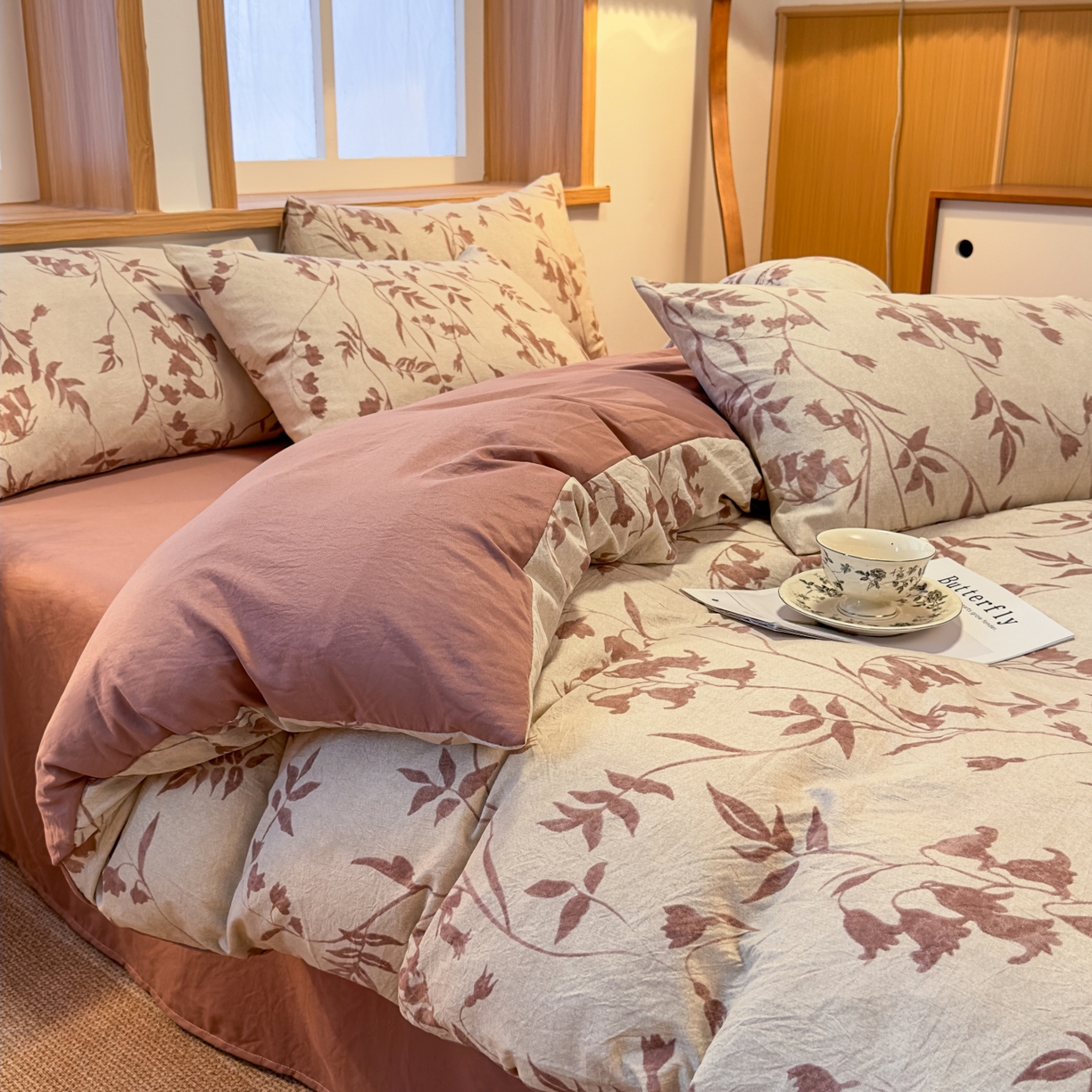 91家纺网 家纺一手货源 找家纺 麦乐迪 2025新款10A抗菌加厚磨毛印花四件套（提供买家秀） 棕藤逸韵