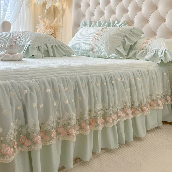 91家纺网 家纺一手货源 找家纺 瑞宝 2025新款全棉花边床裙四件套系列-落日甜茶（控价308起） 落日甜茶-青柠绿