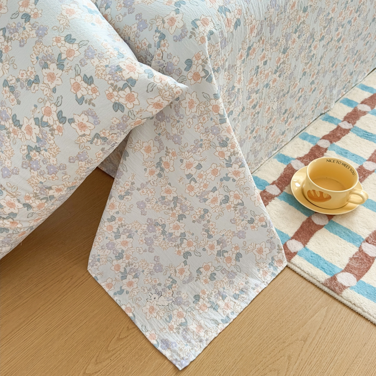 91家纺网 家纺一手货源 找家纺 麦乐迪 2025新款A类云感双层纱印花床单 浅海花影