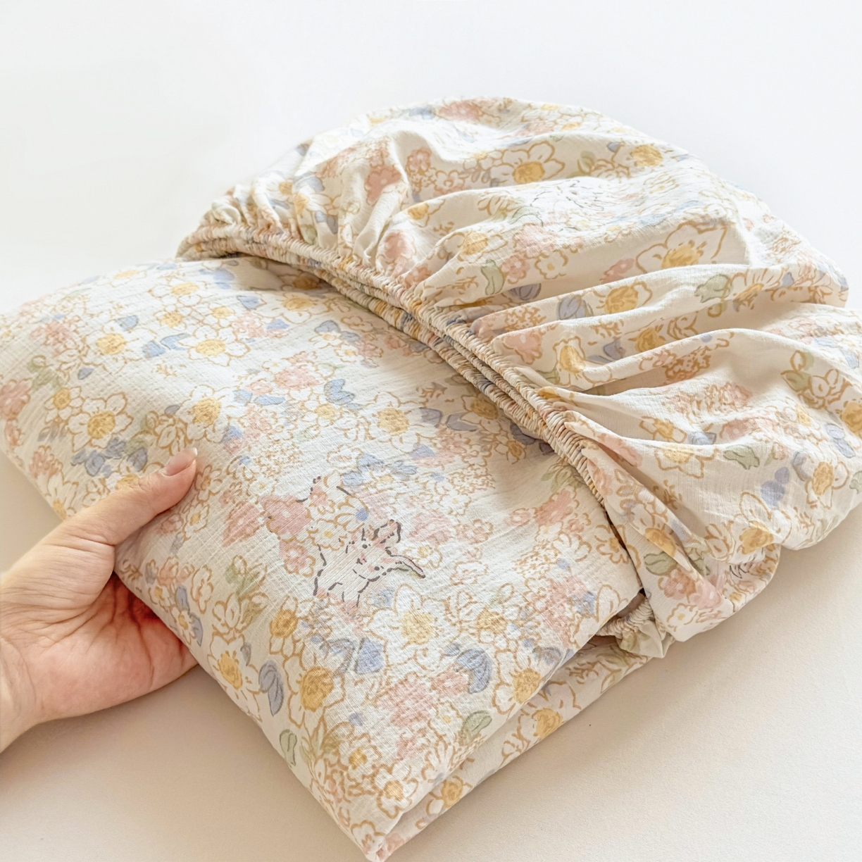 91家纺网 家纺一手货源 找家纺 （总）麦乐迪 2025新款A类云感双层纱印花床笠