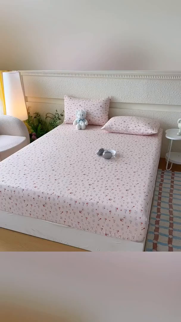 91家纺网 家纺一手货源 找家纺 麦乐迪 2025新款A类云感双层纱印花床单 粉漾花兔