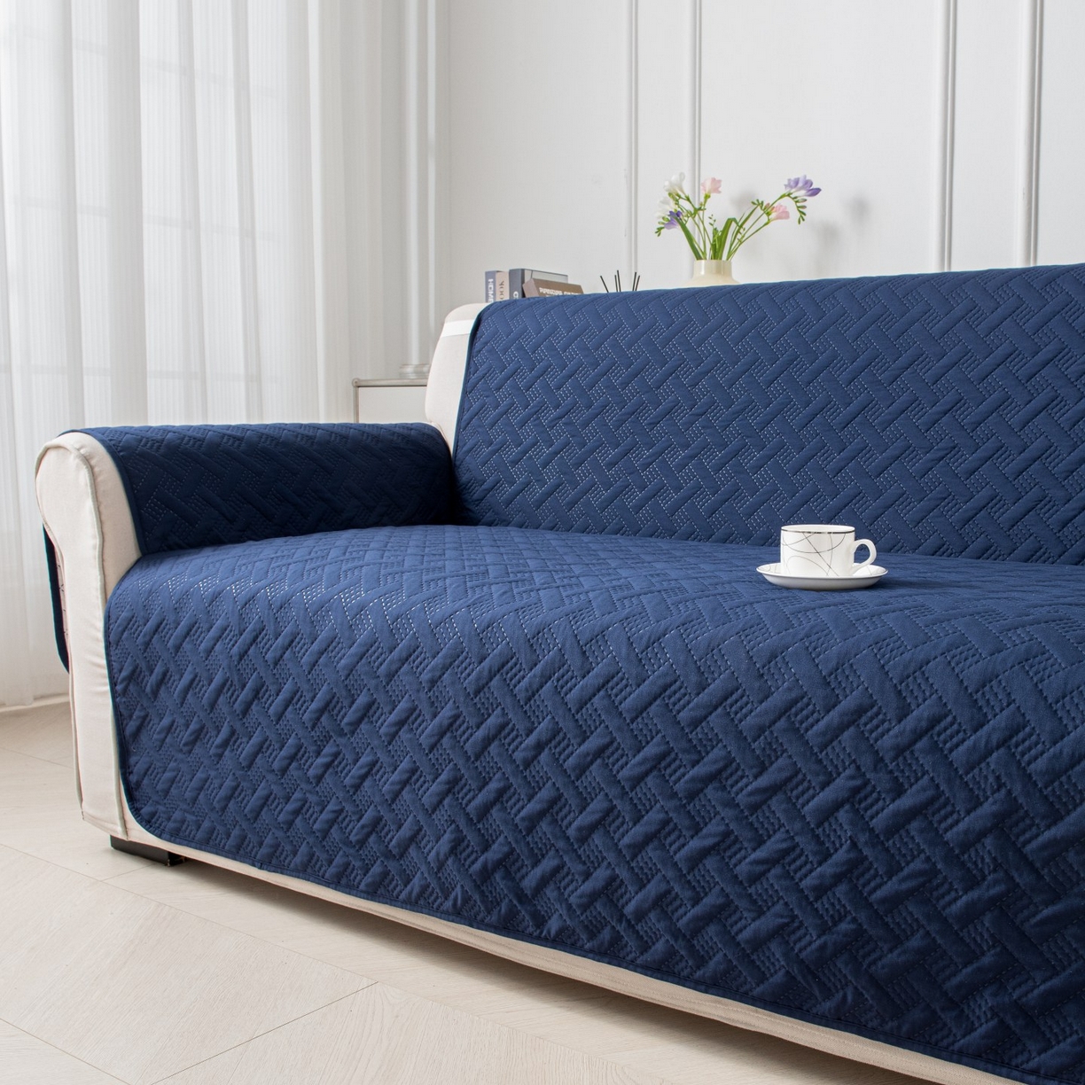 91家纺网 家纺一手货源 找家纺 飞翔家纺沙发套 2025新款乱纹加棉沙发套 藏青色