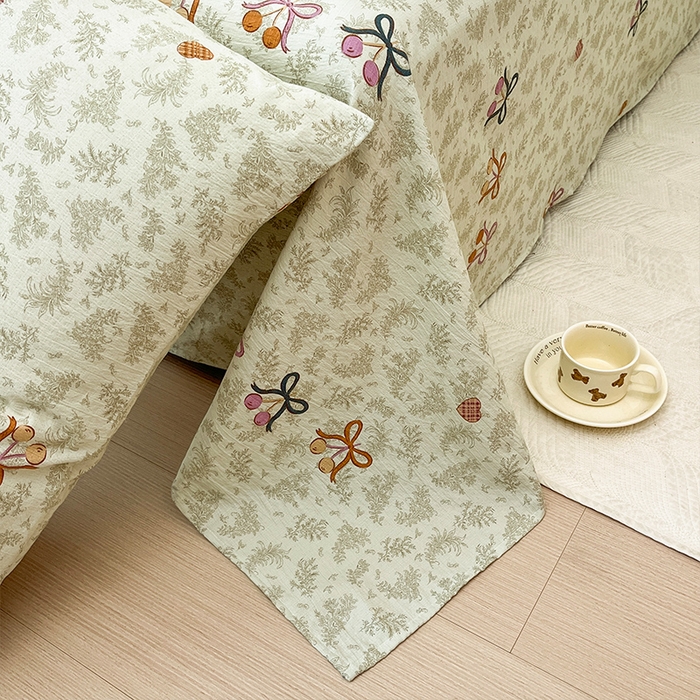 91家纺网 家纺一手货源 找家纺 麦乐迪 2025新款A类云感双层纱印花床单 殷桃结-绿