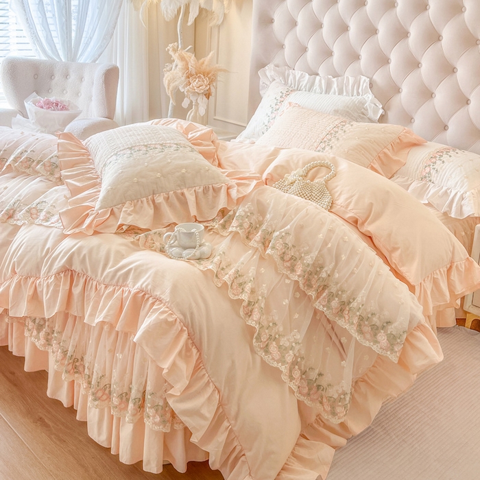 91家纺网 家纺一手货源 找家纺 （总）瑞宝 2025新款全棉花边床裙三件套系列-落日甜茶