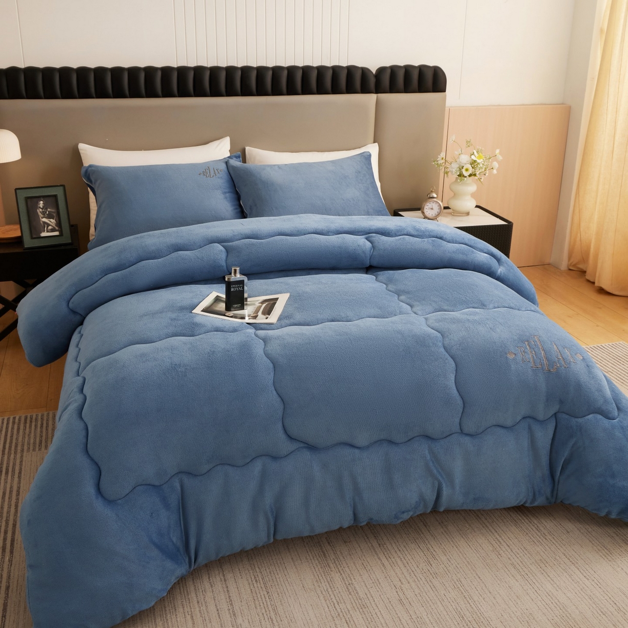 91家纺网 家纺一手货源 找家纺 （总）百花王 2025新款牛奶绒刺绣款冬被被子被芯