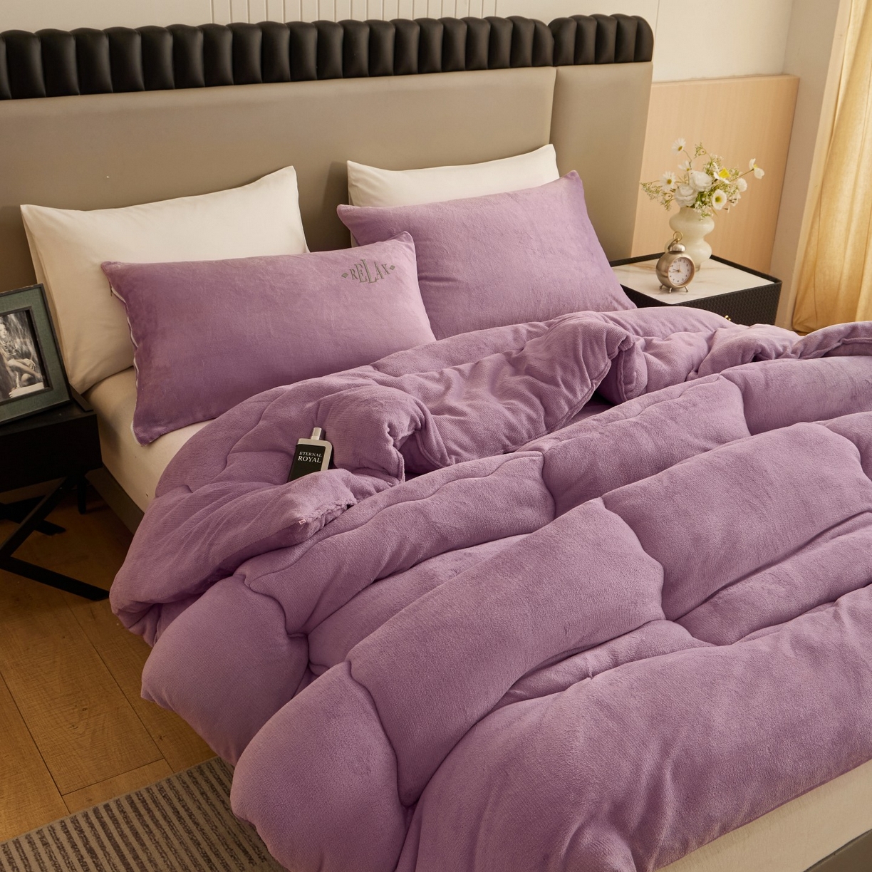 91家纺网 家纺一手货源 找家纺 百花王 2025新款牛奶绒刺绣款冬被被子被芯 紫色