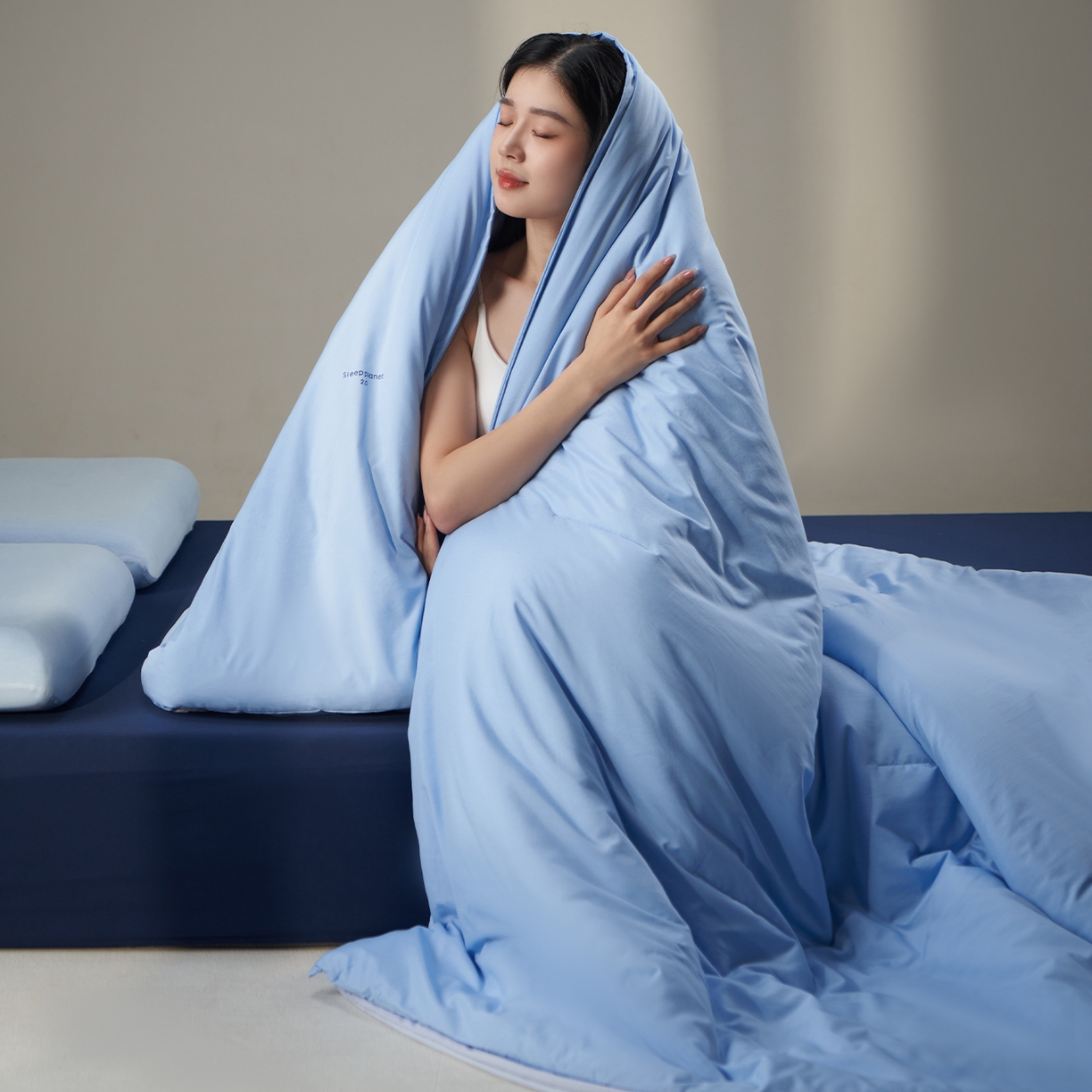 91家纺网 家纺一手货源 找家纺 星巴k家纺 2025新款子母被冬被深睡控温被·Pro2.0某朵同款控温深睡被被子被芯 清澄蓝