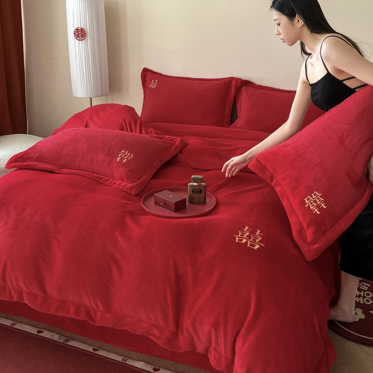 91家纺网 家纺一手货源 找家纺 （总）欧乐蒂 2025新款婚庆款牛奶绒刺绣系列四件套-唯一