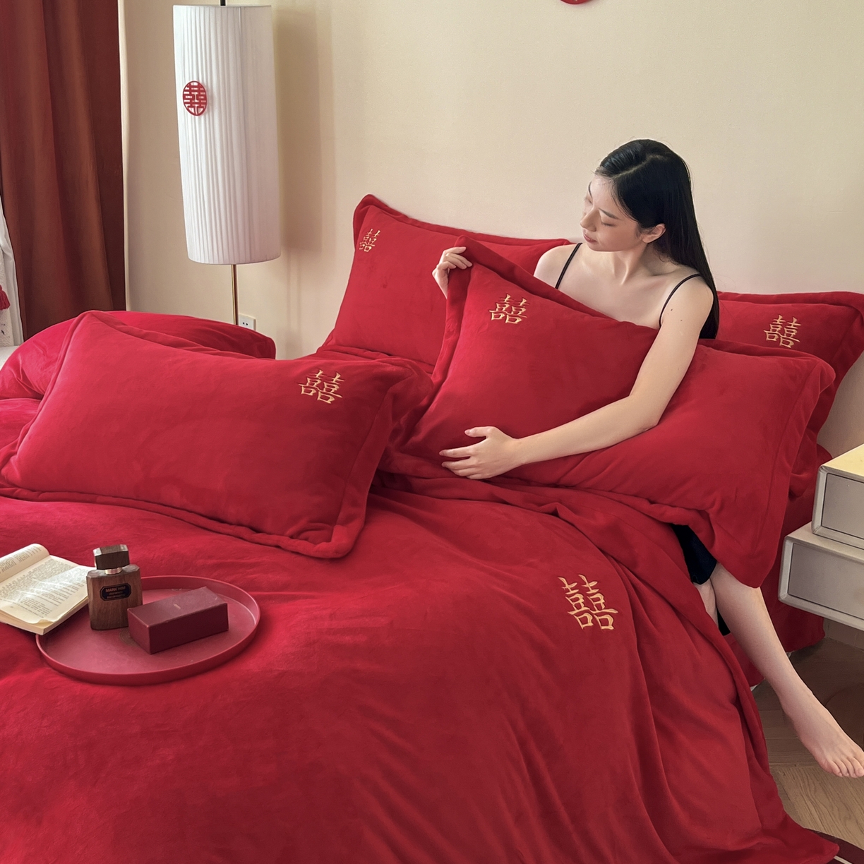 91家纺网 家纺一手货源 找家纺 （总）欧乐蒂 2025新款婚庆款牛奶绒刺绣系列四件套-唯一