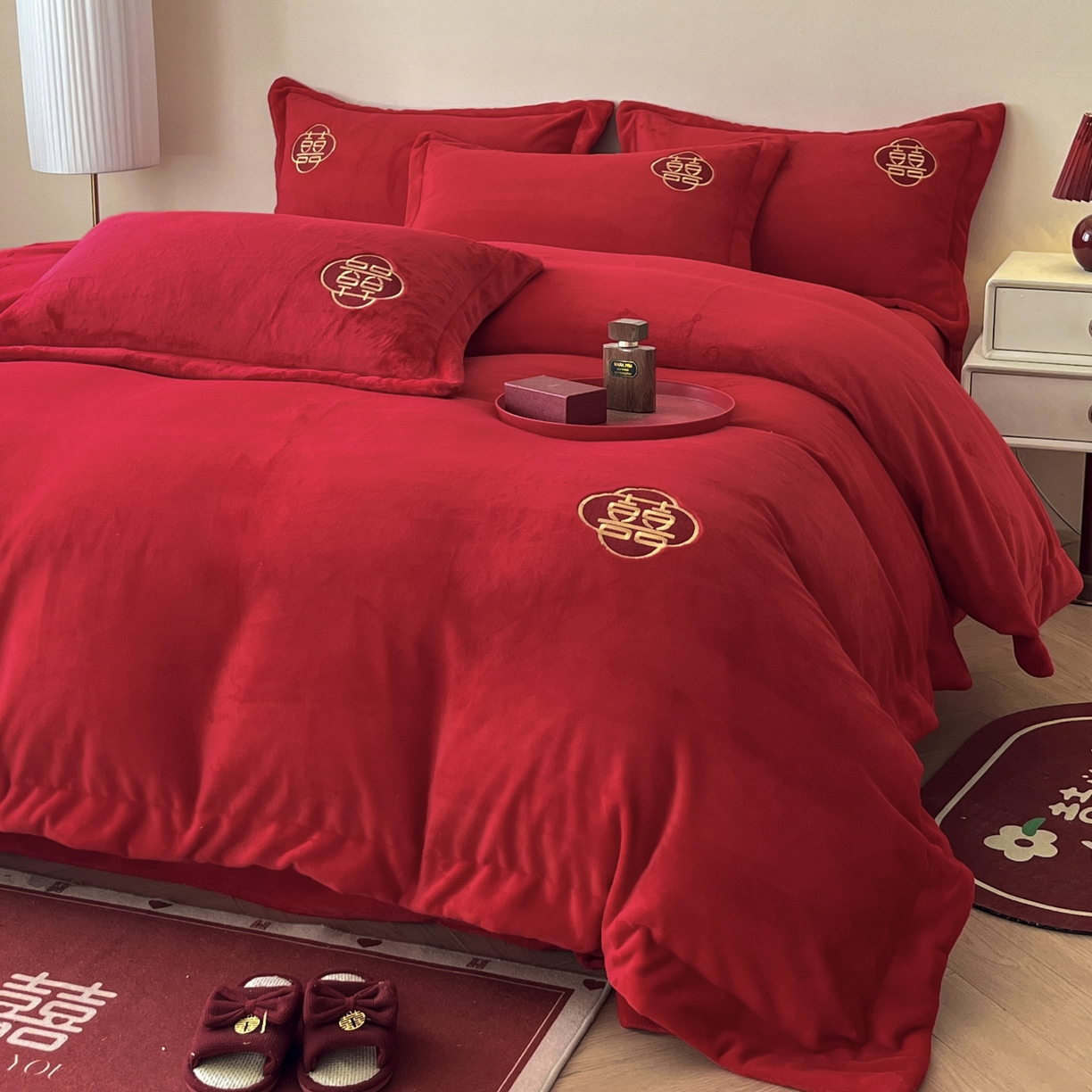 91家纺网 家纺一手货源 找家纺 （总）欧乐蒂 2025新款婚庆款牛奶绒刺绣系列四件套-唯一