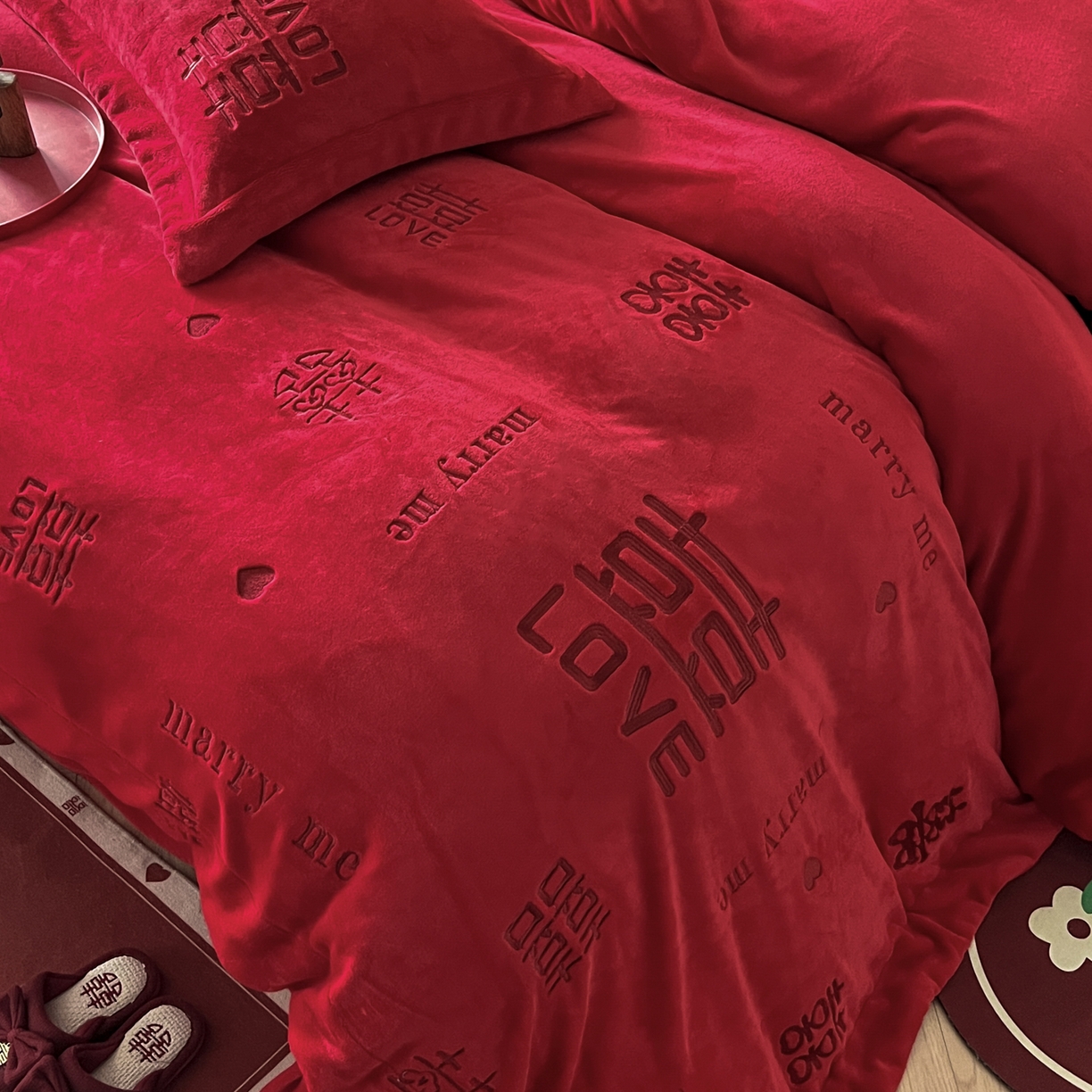 91家纺网 家纺一手货源 找家纺 （总）欧乐蒂 2025新款高克重牛奶绒刺绣四件套-家家有喜