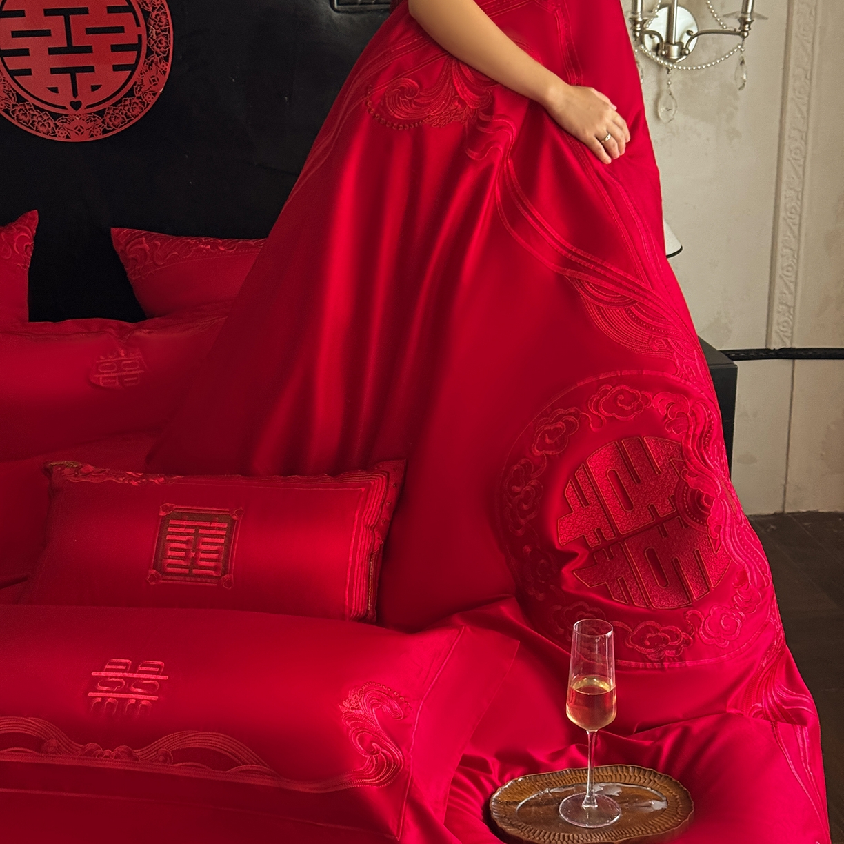 91家纺网 家纺一手货源 找家纺 （总）佳汐蓝家纺 2025新款100支全棉刺绣婚庆四件套-喜漾