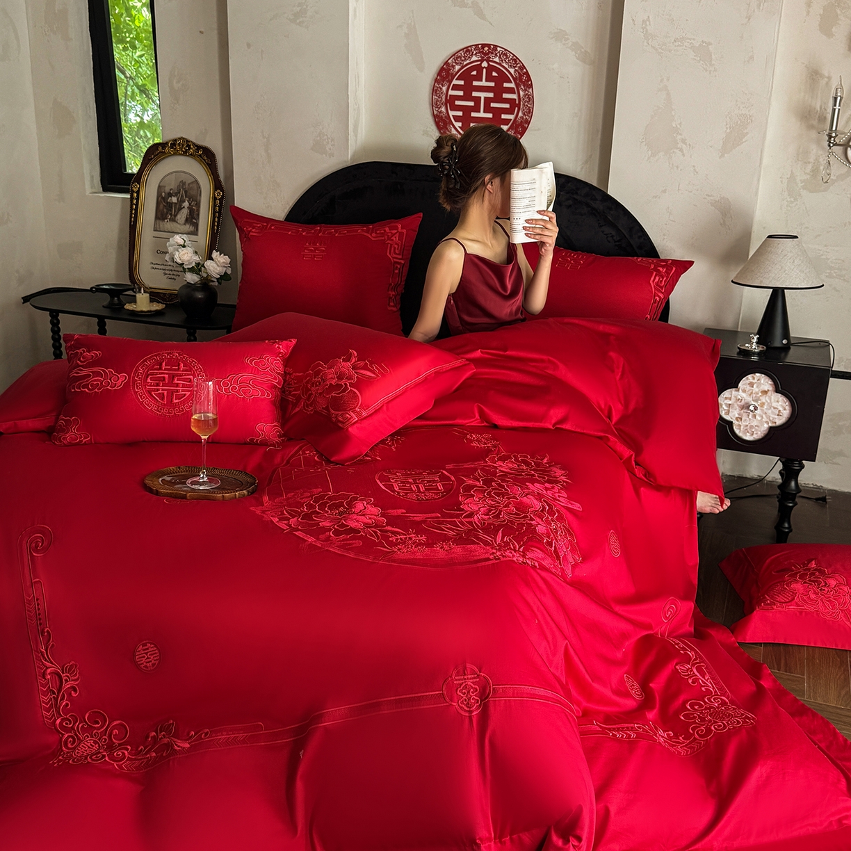 91家纺网 家纺一手货源 找家纺 （总）佳汐蓝家纺 2025新款100支全棉刺绣婚庆四件套-喜满华堂