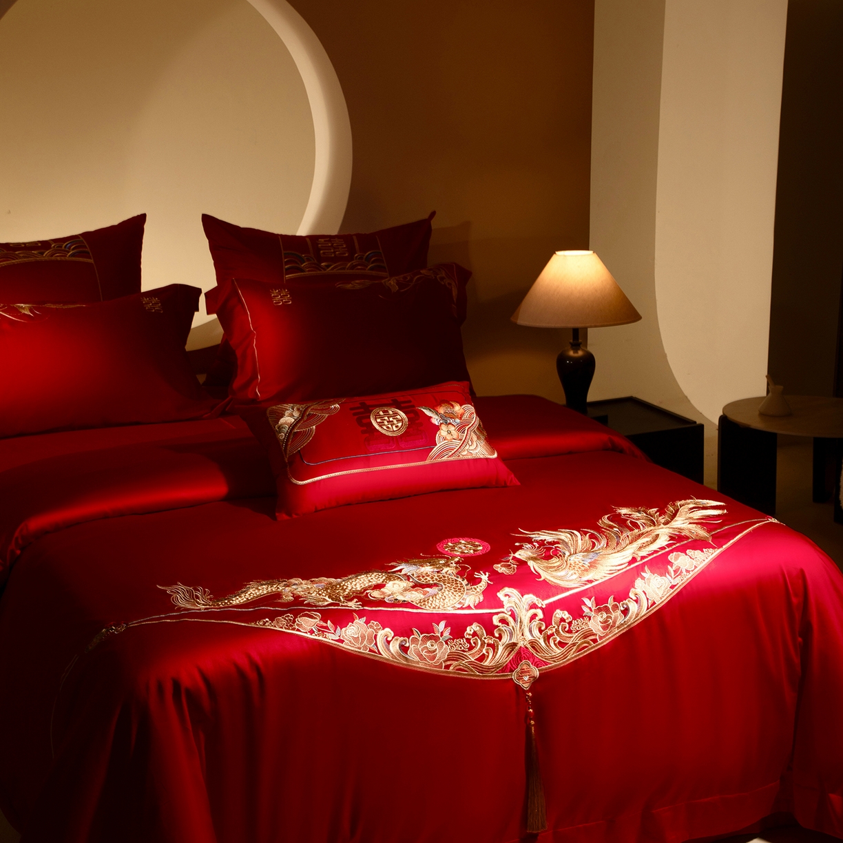 91家纺网 家纺一手货源 找家纺 （总）佳汐蓝家纺 2025新款100支全棉刺绣婚庆四件套-龙凤如意