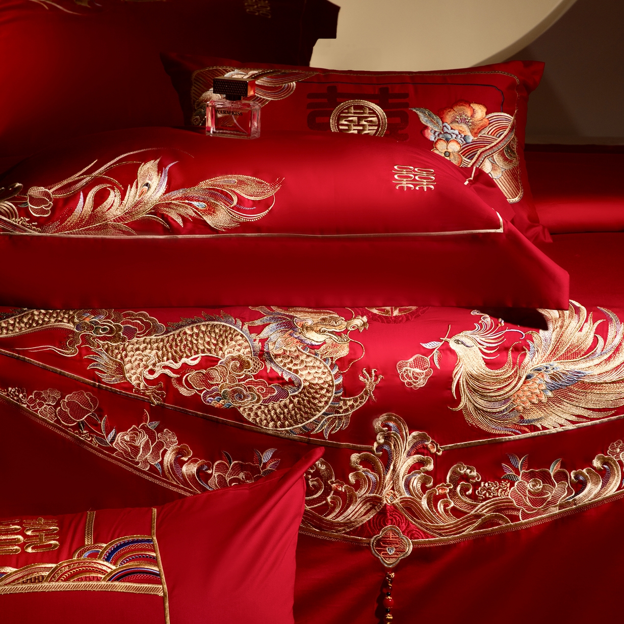 91家纺网 家纺一手货源 找家纺 （总）佳汐蓝家纺 2025新款100支全棉刺绣婚庆四件套-龙凤如意