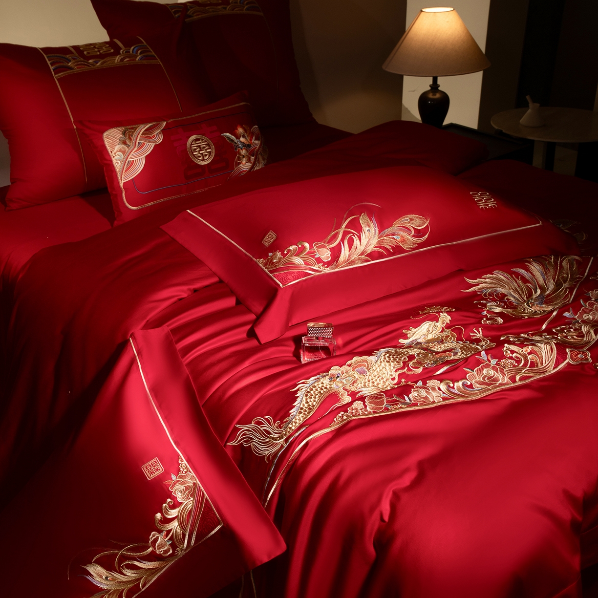 91家纺网 家纺一手货源 找家纺 （总）佳汐蓝家纺 2025新款100支全棉刺绣婚庆四件套-龙凤如意