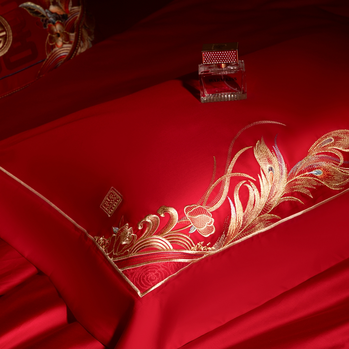 91家纺网 家纺一手货源 找家纺 （总）佳汐蓝家纺 2025新款100支全棉刺绣婚庆四件套-龙凤如意