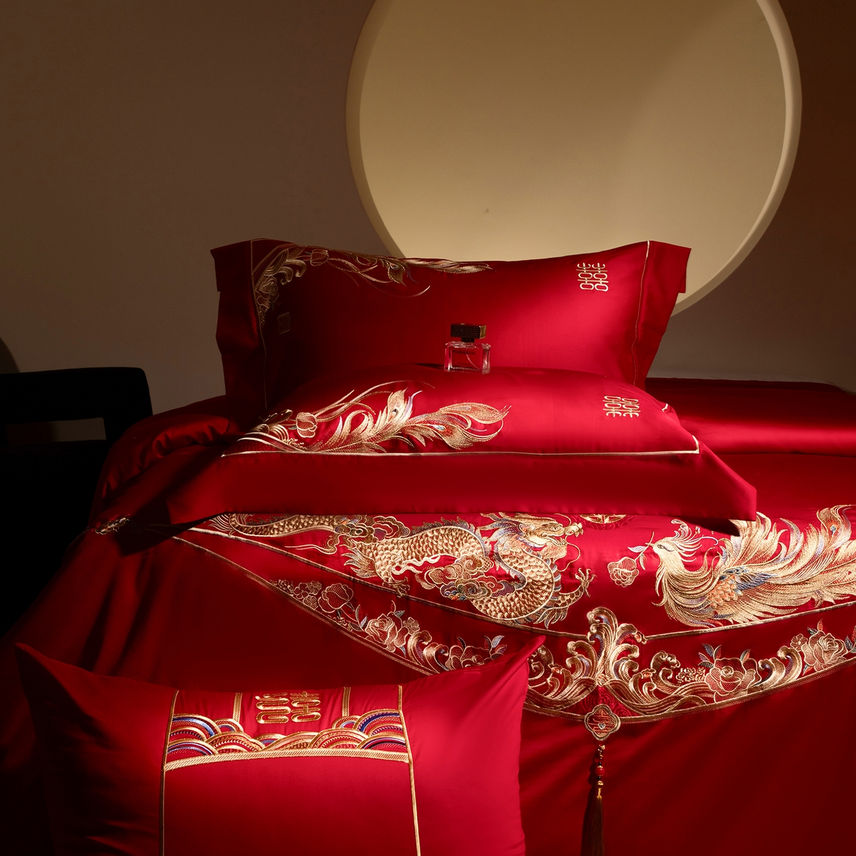 91家纺网 家纺一手货源 找家纺 （总）佳汐蓝家纺 2025新款100支全棉刺绣婚庆四件套-龙凤如意