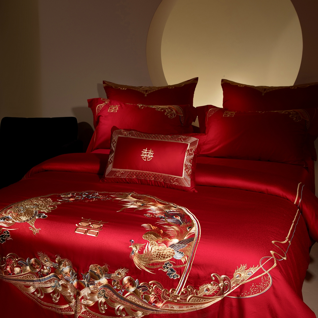 91家纺网 家纺一手货源 找家纺 （总）佳汐蓝家纺 2025新款100支全棉刺绣婚庆四件套-宫囍龙凤