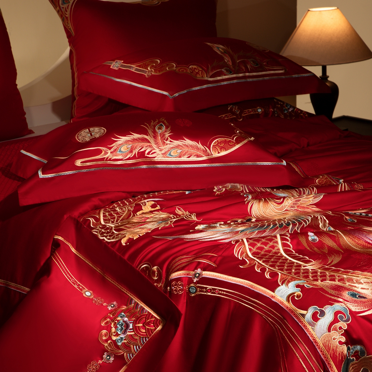 91家纺网 家纺一手货源 找家纺 （总）佳汐蓝家纺 2025新款100支贡缎提花全棉刺绣婚庆四件套-龙凤喜合