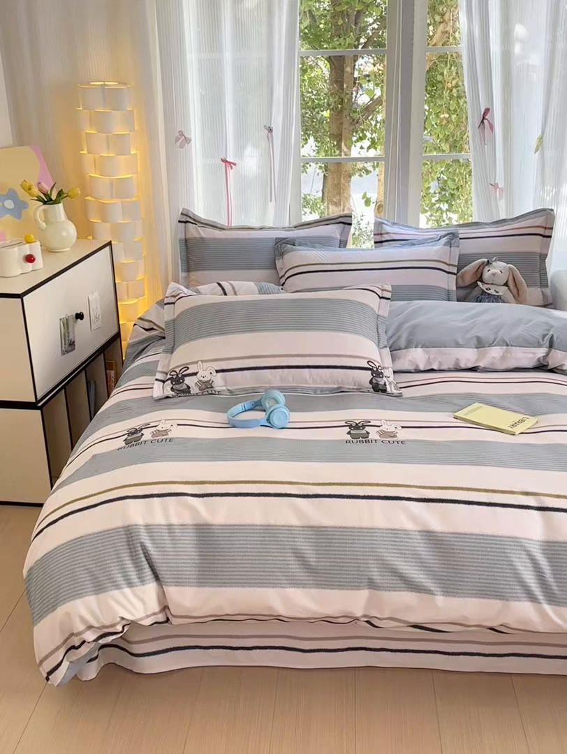 91家纺网 家纺一手货源 找家纺 拾物记 2025新款A类全棉纯棉加厚超柔磨毛单被套（提供买家秀质检报告和实验视频） 甜甜兔-蓝