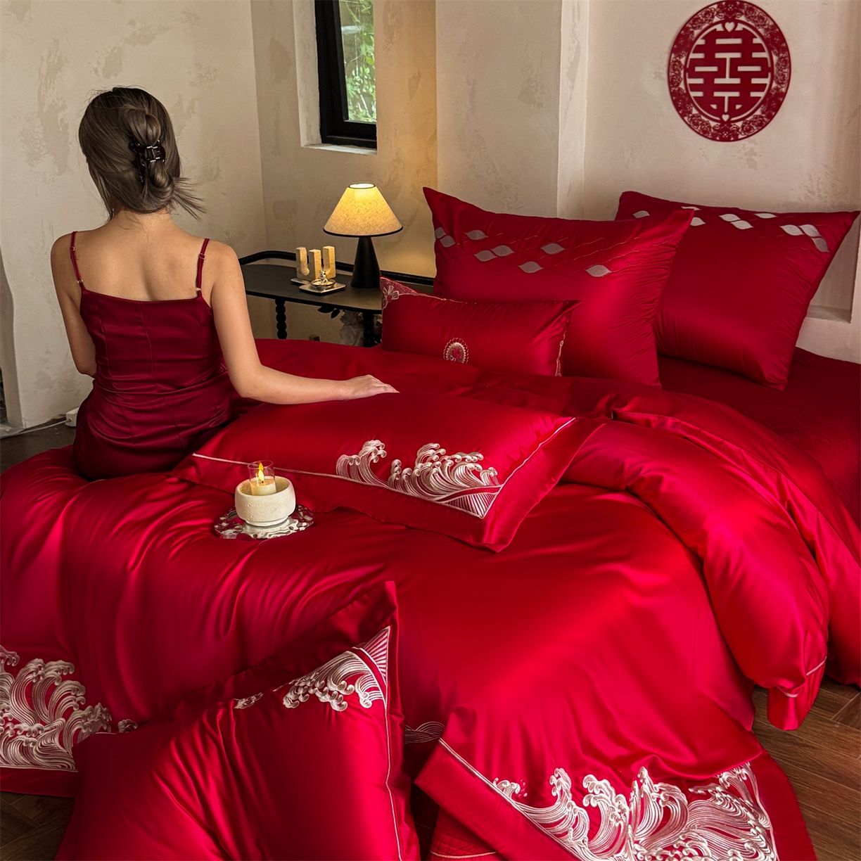 91家纺网 家纺一手货源 找家纺 （总）佳汐蓝家纺 2025新款100支全棉刺绣婚庆四件套-爱漾（金）