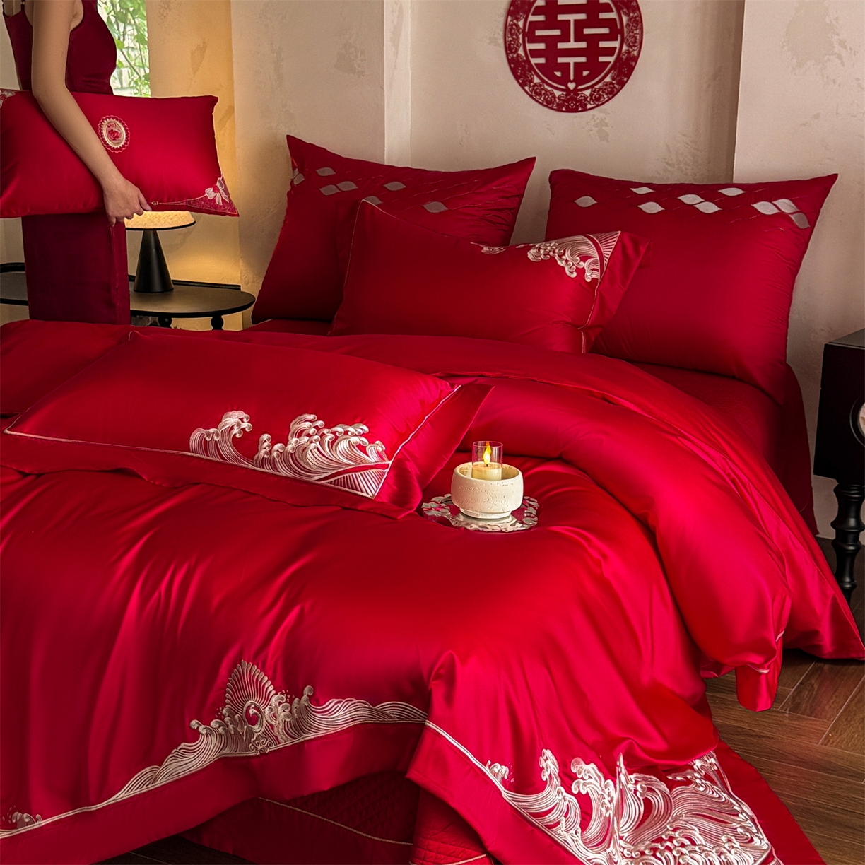 91家纺网 家纺一手货源 找家纺 （总）佳汐蓝家纺 2025新款100支全棉刺绣婚庆四件套-爱漾（金）