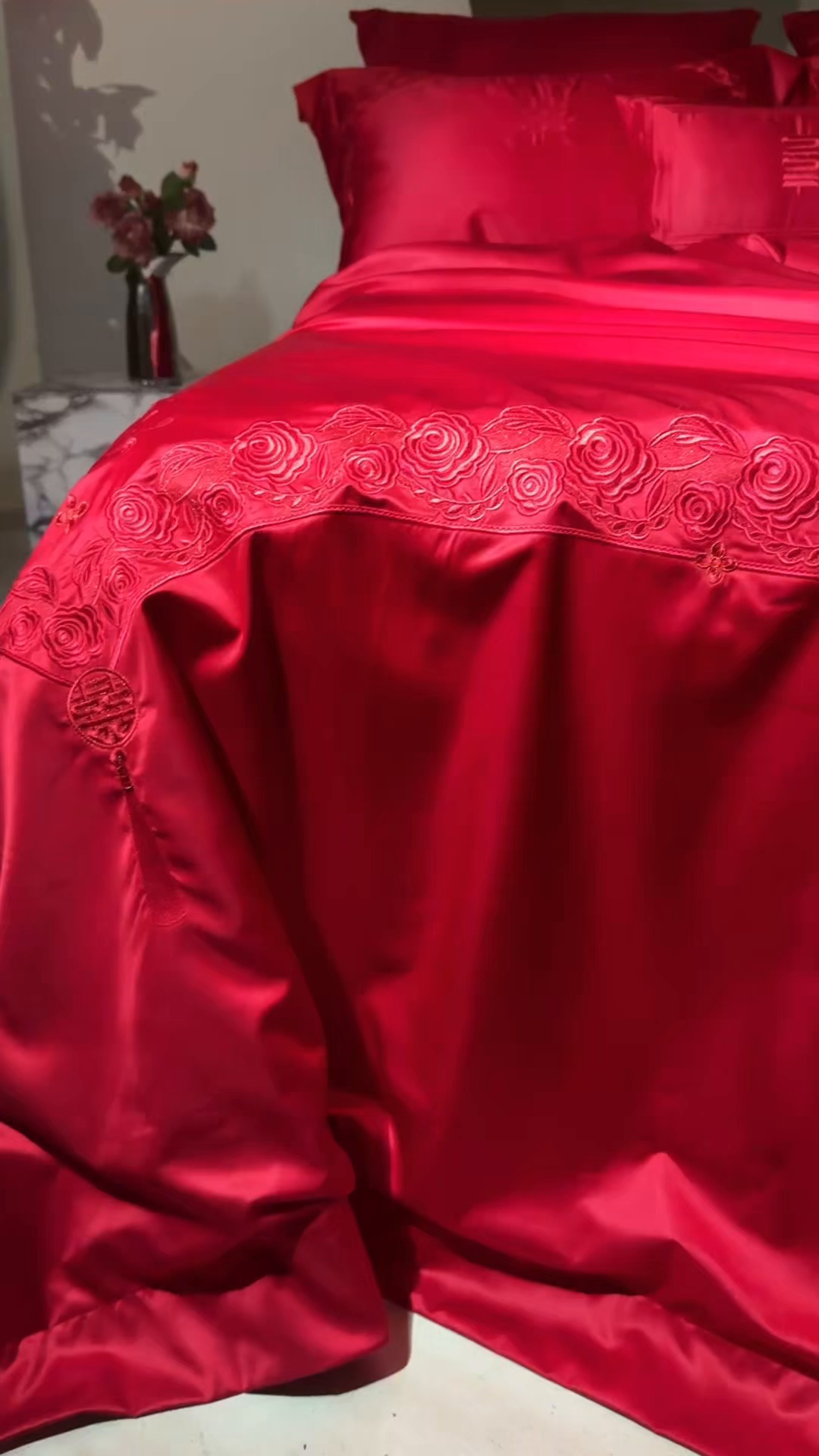 91家纺网 家纺一手货源 找家纺 （总）佳汐蓝家纺 2025新款100支全棉刺绣婚庆四件套-甜蜜时光