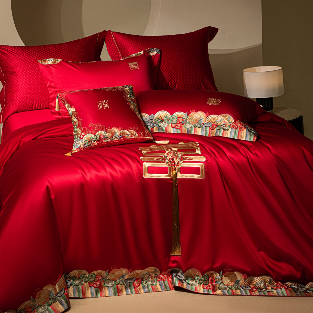 91家纺网 家纺一手货源 找家纺 （总）佳汐蓝家纺 2025新款100支全棉刺绣婚庆四件套-喜传祥瑞