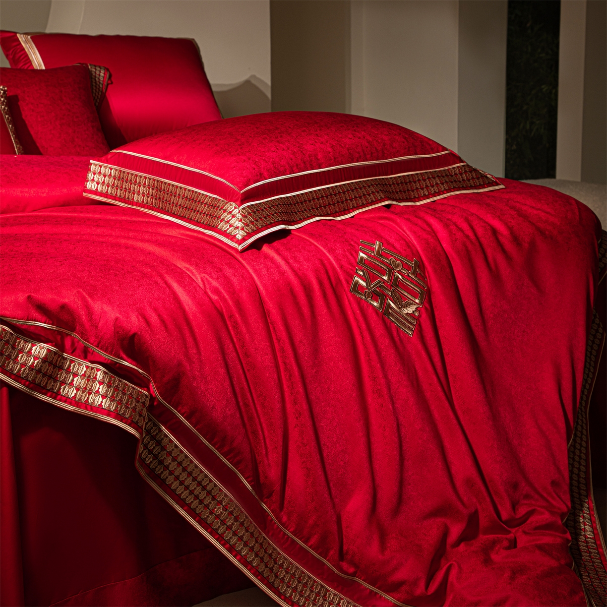 91家纺网 家纺一手货源 找家纺 （总）佳汐蓝家纺 2025新款100支全棉刺绣婚庆四件套-喜书