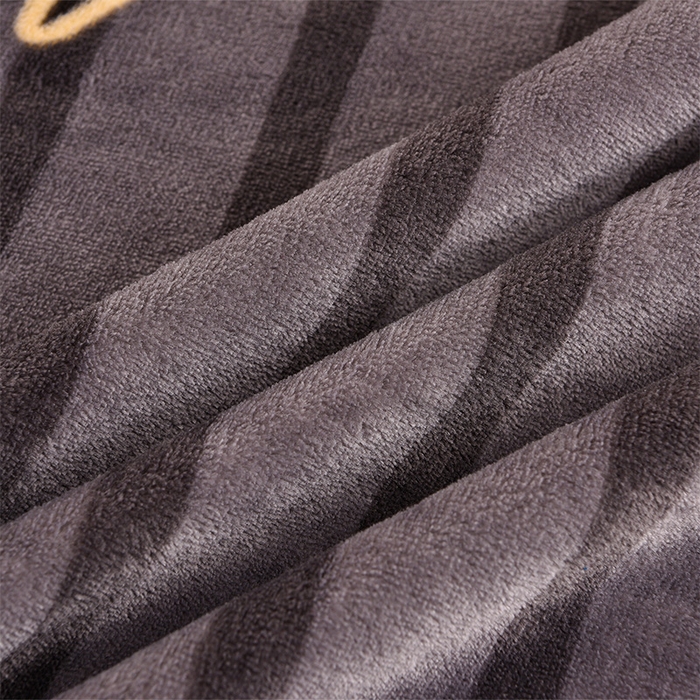 91家纺网 家纺一手货源 找家纺 （总）绒宴 2025新款8.5斤牛奶绒金貂法莱绒床裙款保暖四件套