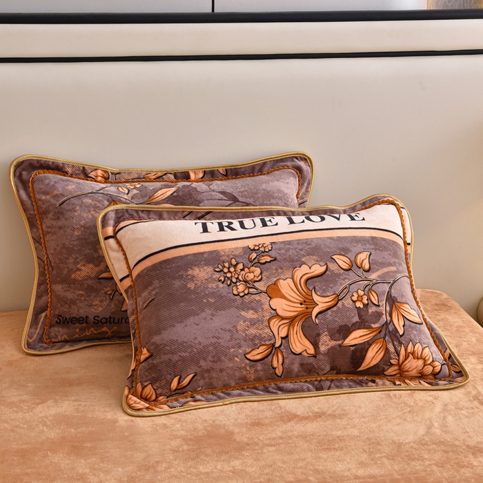 91家纺网 家纺一手货源 找家纺 绒宴 2025新款8.5斤牛奶绒金貂法莱绒床裙款保暖四件套 绮梦园