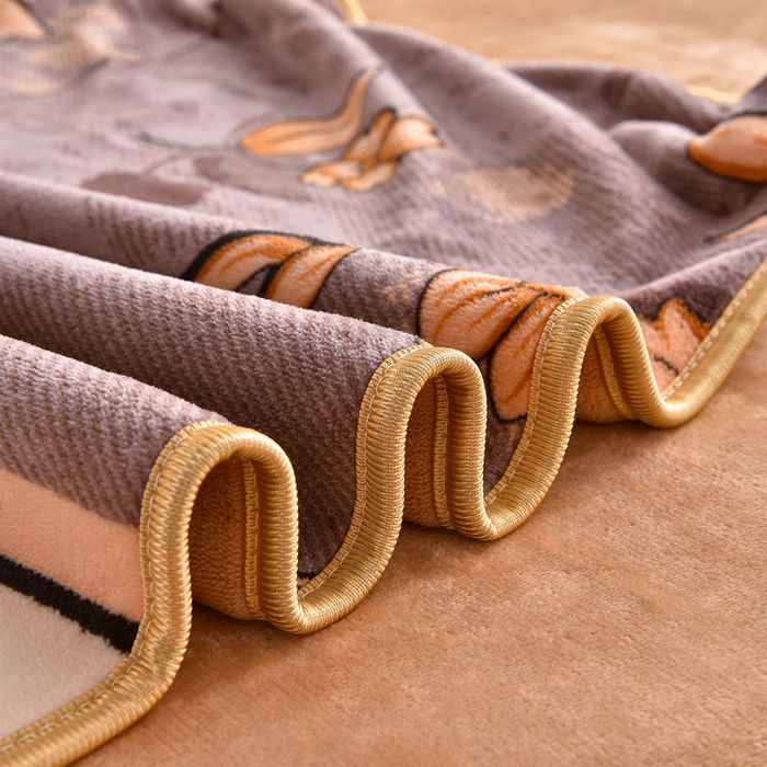 91家纺网 家纺一手货源 找家纺 绒宴 2025新款8.5斤牛奶绒金貂法莱绒床裙款保暖四件套 绮梦园