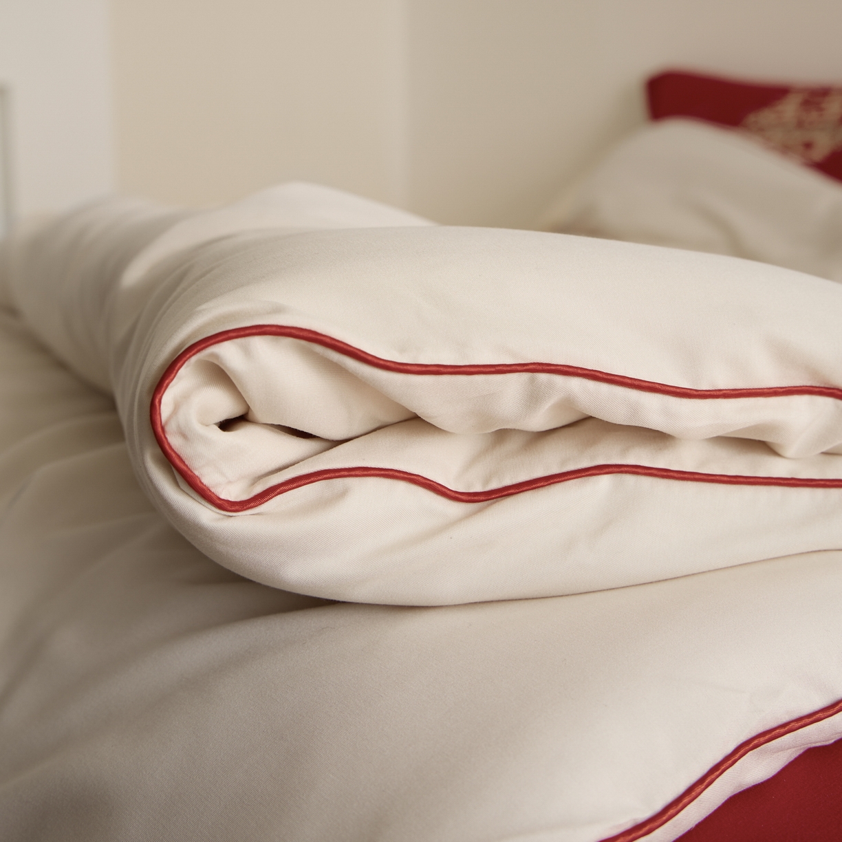 91家纺网 家纺一手货源 找家纺 玉雅家纺 2025新款时尚大豆纤维结婚被婚庆被子被芯 婚庆被-喜乐