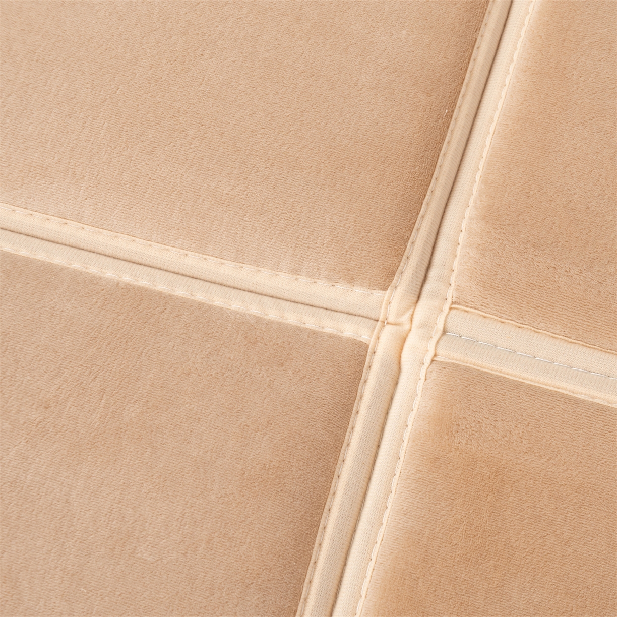 91家纺网 家纺一手货源 找家纺 新太阳蚊帐 2025新款云棉绒可折叠纯色地垫 卡其色