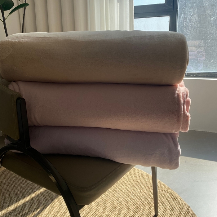 91家纺网 家纺一手货源 找家纺 佳笠家居 2025年新款250g全消光牛奶绒单被套 组合图仅供展示不可下单