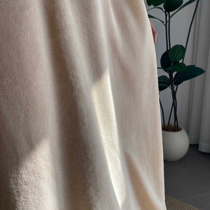 91家纺网 家纺一手货源 找家纺 佳笠家居 2025年新款250g全消光牛奶绒单被套 咖拼白