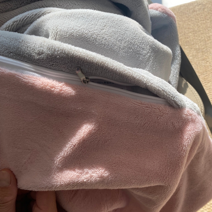 91家纺网 家纺一手货源 找家纺 佳笠家居 2025年新款250g全消光牛奶绒单被套 粉拼灰