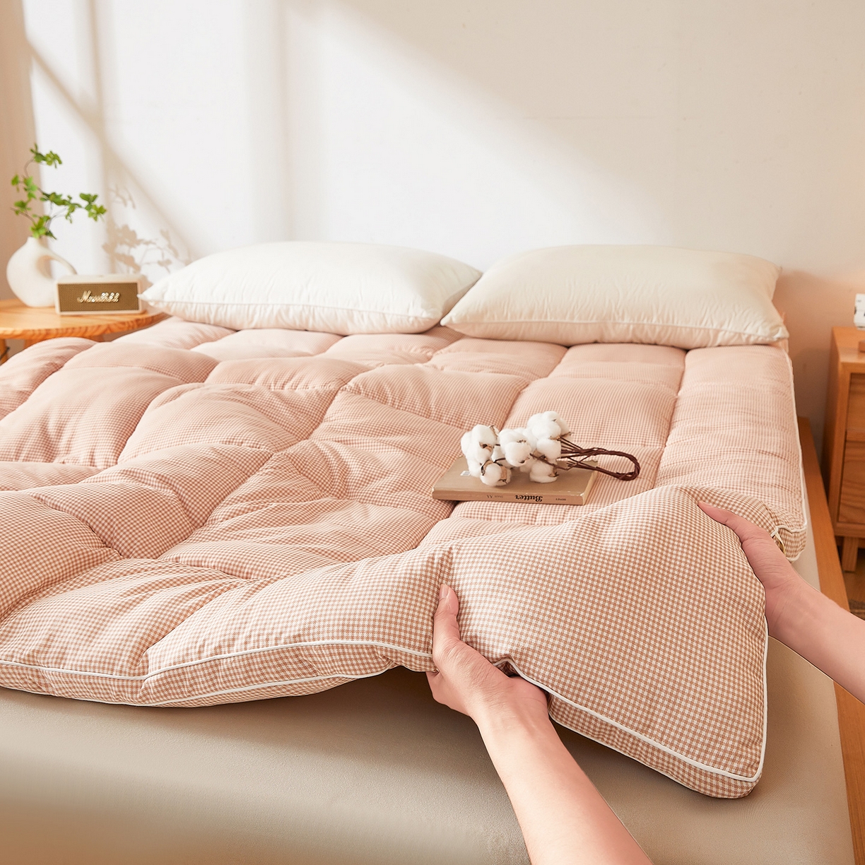 91家纺网 家纺一手货源 找家纺 （总）魅图家纺 2025新款水洗棉新疆棉花床垫床褥-小格系列