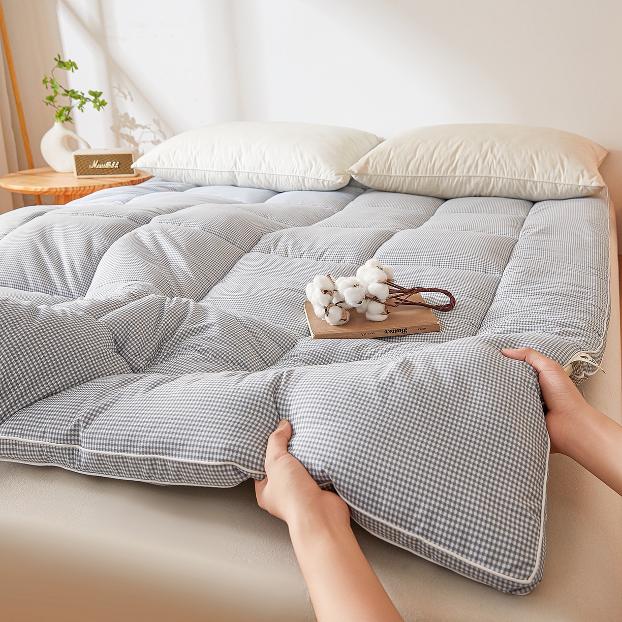 91家纺网 家纺一手货源 找家纺 魅图家纺 2025新款水洗棉新疆棉花床垫床褥-小格系列 小格-蓝